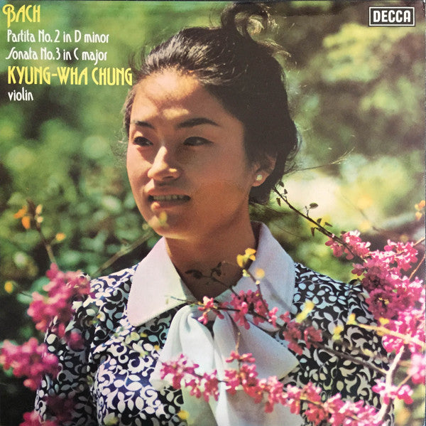 Image of Front Cover of LP - VG+/VG+ - KYUNG-WHA CHUNG, Bach: Partita No. 2 In D Minor / Sonata No. 3 In C Major (Decca Black Boxed Narrowband; SXL 6721, UK 1975, Laminated Front Sleeve), ,  - 2626106E