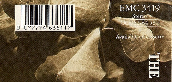Image of Back Cover of LP - VG/VG - KATE BUSH, The Dreaming (EMI; EMC 3419, UK 1990 Reissue, Inner), Some long light marks only. ,  - 2716099C