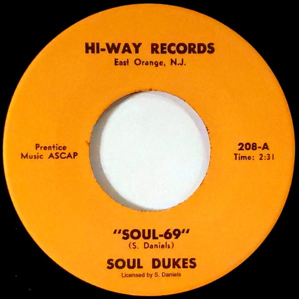 Image of Front Cover of 7" - /VG+ - SOUL DUKES, Soul 69 (Tramp Records; TR-127, Germany 2011 Reissue, Plain Sleeve, Limited Edition), ,  - 3016250C