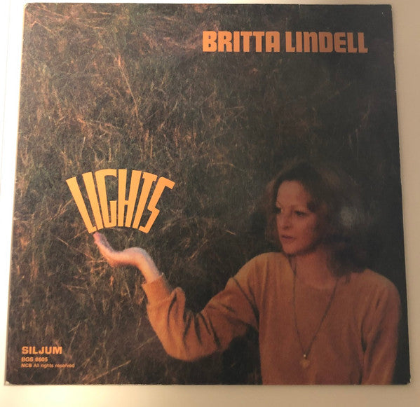 Image of Front Cover of LP - VG/VG+ - BRITTA LINDELL, Lights (Siljum; BGS 8605, Sweden 1986, Insert), Edge Wear,  - 3046250S