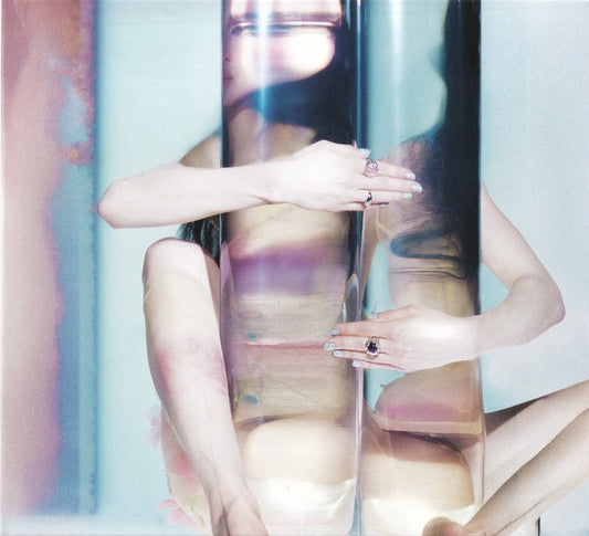 Image of Front Cover of CD - VG+/VG+ - POPPY, Empty Hands (Sumerian Records; SUM3637, Worldwide 2026, Digipak, Booklet), ,  - 3116026C