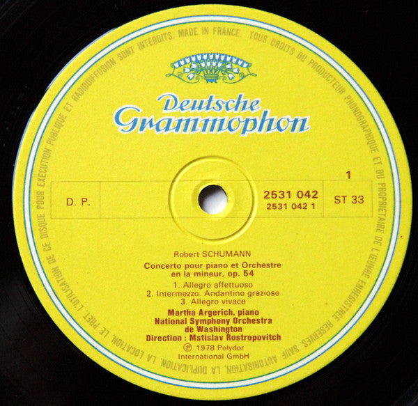 Image of Label Cover of LP - VG+/VG+ - ARGERICH, ROSTROPOVITCH, NATIONAL SYMPHONY ORCHESTRA DE WASHINGTON, Schumann: Concerto Pour Piano / Chopin: Concerto Pour Piano N  2 (Deutsche Grammophon; 2531 042, France 1978, Gatefold), ,  - 3126043E