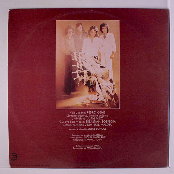 Image of Back Cover of LP - VG/VG - LONE STAR, Es Largo El Camino (Unic; 5506-VS, Spain 1972, Laminated Gatefold Sleeve), Edge wear and sticker residue. Small bits of tape on corners.,  - 3146140S