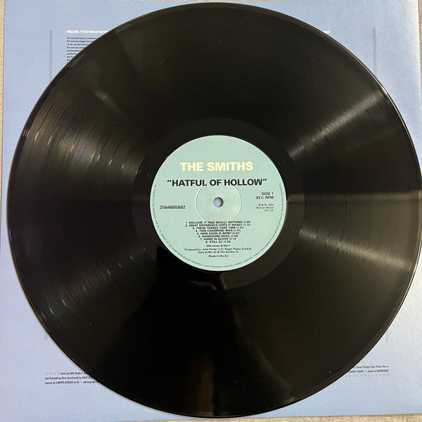 Image of Label Cover of LP - VG+/VG+ - THE SMITHS, Hatful Of Hollow (Rhino Records; 2564665882, UK, Europe & US 2023 Reissue, Gatefold, 2 Inners), Light hairline on B side. Clean copy all around.,  - 3146141S