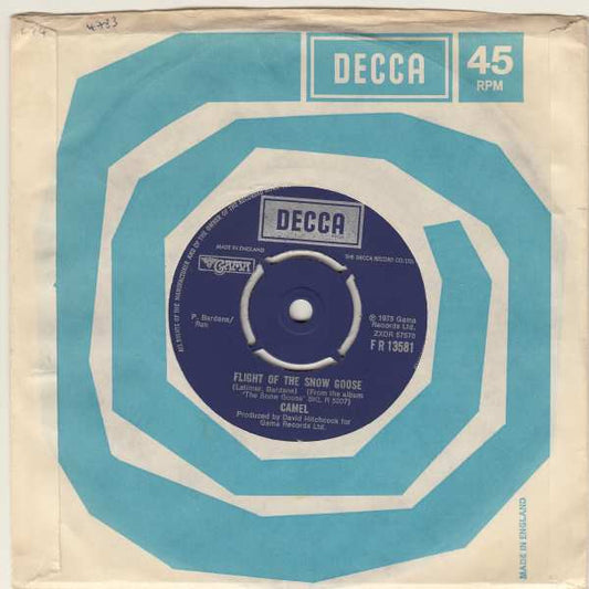 Image of Front Cover of 7" - VG/VG+ - CAMEL, Flight Of The Snow Goose (Decca; F R 13581, UK 1975, Company Sleeve, 4-Prong Centre), ,  - 3116099C