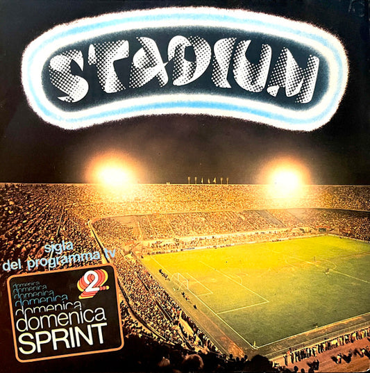 Image of Front Cover of 7" - VG/VG - OSCAR PRUDENTE, Stadium (CGD; CGD 10019, Italy 1977, Picture Sleeve, Italian Sports TV Theme), Small cataloguing stickers on sleeve. Small tear on loading side. A couple superficial hairlines on disc, plays clean.,  - 3156086S