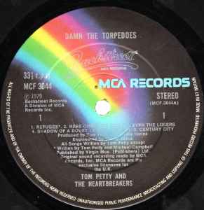 Image of Label Cover of LP - VG/VG - TOM PETTY AND THE HEARTBREAKERS, Damn The Torpedoes (MCA Black Rainbow With Backstreet Logo; MCF 3044, UK 1979, Inner, Porky Prime Cut On A Side Run Out Only), Inner Has Small Tear at Opening,  - 3226162E