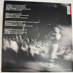 Image of Back Cover of 2xLP - NEW/NEW - LOUIS TOMLINSON, Louis Tomlinson: Live (BMG; 964051700, Worldwide 2024, Gatefold, 2 Inners, 2 Inserts, Picture Disc), ,  - 3236087E