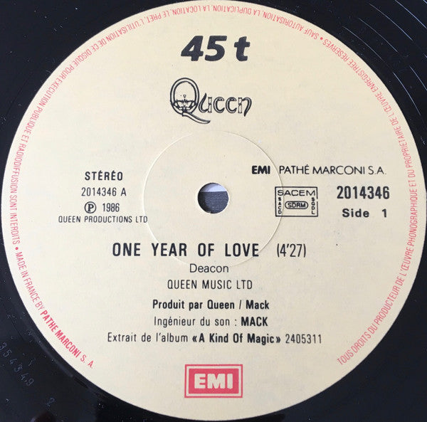 Image of Label Cover of 12" - VG/VG+ - QUEEN, One Year Of Love (EMI; 2014346, France 1986, Picture Sleeve, DMM Company Inner), Clean and glossy, The odd cosmetic hairline, Sleeve has light edge wear, Some pinches to edges and a light crease. With nice French DMM inner. ,  - 3316219C