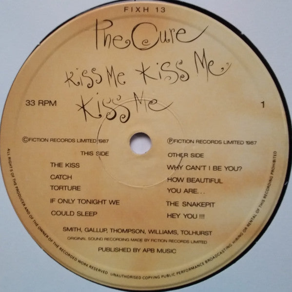 Image of Label Cover of 2xLP - VG/VG - THE CURE, Kiss Me Kiss Me Kiss Me (Fiction Records; FIXH 13, UK 1987, 2 Inners, NO A4 Insert, No Obi), Hairlines, edge wear, tiny tear on opening of 1st Inner, small sticker damage,  - 3446016S