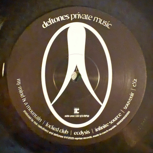 Image of Label Cover of LP - VG+/VG+ - DEFTONES, Private Music (Reprise Records; 093624832355, Europe 2025, Booklet & Inner), ,  - 3446302S