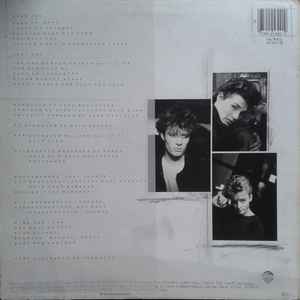 Image of Back Cover of LP - VG/VG - A-HA, Hunting High And Low (Warner Bros. Records; 925 300-1, Europe 1985, Inner, Damont), Scuffs & hairlines, edge & ring wear, sticker mark,  - 3546097S