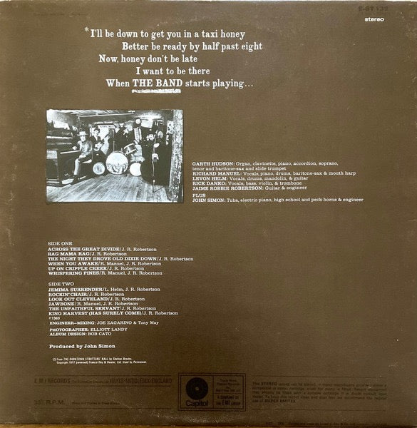 Image of Back Cover of LP - G+/VG - THE BAND, The Band (Capitol Records Capitol Black and Silver With Dot In Cat No. ; E-ST 132, UK 1970 Reissue, Textured Gatefold Sleeve), Light marks only, Tape residue on sleeve, sleeve a little tatty,  - 3516090C