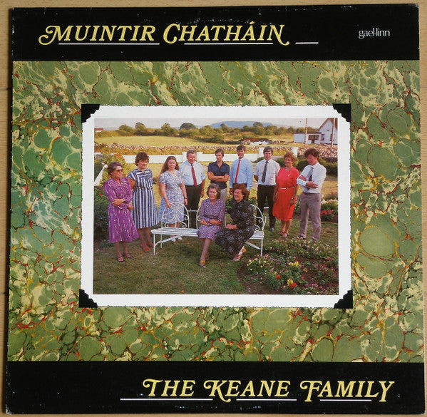 Image of Front Cover of LP - VG/VG+ - THE KEANE FAMILY, Muintir Chath in (Gael-Linn; CEF 107, Ireland 1985), ,  - 3516094C