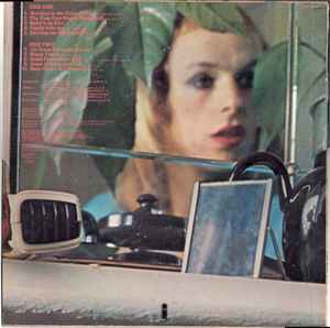 Image of Back Cover of LP - VG/VG - BRIAN ENO, Here Come The Warm Jets (Island Pink Rim; ILPS 9268, UK 1974, MSP Pressing, A4 / B3), Strong VG,  - 3526076E