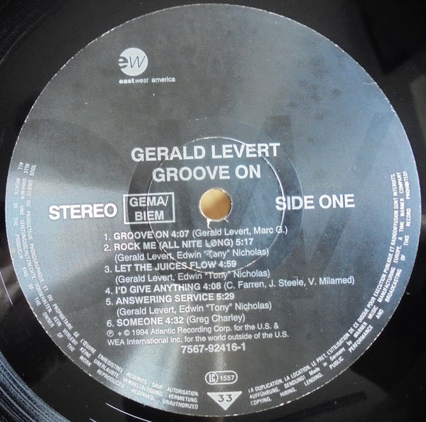 Image of Label Cover of LP - VG/G+ - GERALD LEVERT, Groove On (EastWest Records America; 7567-92416-1, Germany 1994, Inner), Light marks only.,  - 3516401C