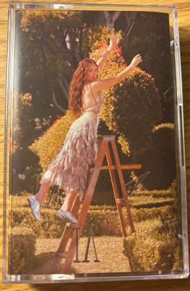 Image of Front Cover of Cassette - NEW/NEW - LAUFEY, A Matter Of Time: The Final Hour (Awal; LAULP3CT, US 2026, J-Card, Sage Green Shell, Deluxe Edition), ,  - 3516593C