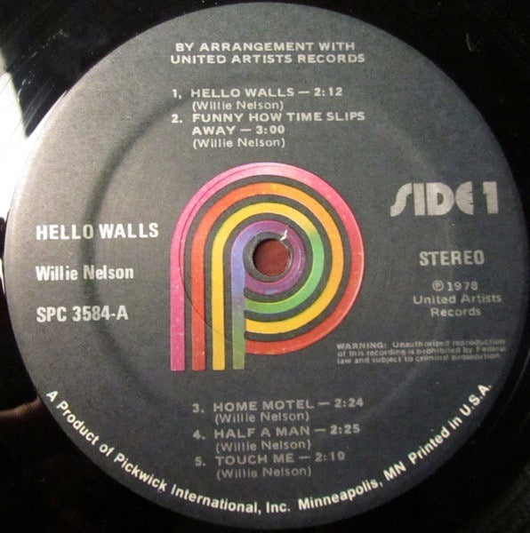 Image of Label Cover of LP - VG/VG - WILLIE NELSON, Hello Walls (Pickwick; SPC-3584, US 1978 Reissue, Pasteback Sleeve, Company Inner), Strong VG,  - 3616091C