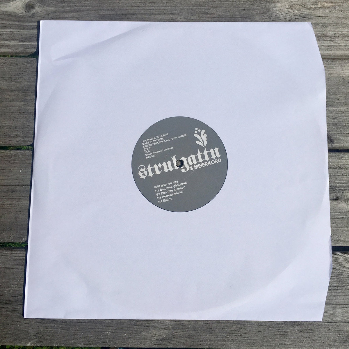 Image of Label Cover of LP - VG+/VG+ - STRULGATTU & MEIERKORD, Fritt Efter En V g (Messy Weekend Records ; MESS001, Sweden 2017, Picture Sleeve, Booklet), , "Fritt efter en v g" is a musical interpretation of the six dala paintings found in "The Heavenly Play" written by Rune Lindstr mA distinctive feature of these tableaux is the mixture of biblical motifs and the rural everyday life of people in the Swedish countryside.This peculiar confusion of imagination and reality is something that has inspired Str