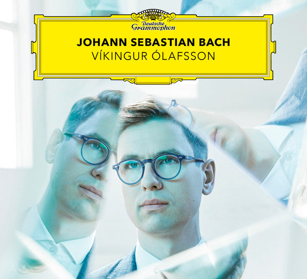 Image of Front Cover of 2xLP - VG+/VG+ - V KINGUR  LAFSSON, Johann Sebastian Bach (Deutsche Grammophon; 4835023, Germany 2018, Gatefold, 2 Inners & Insert, 180 Gram Vinyl), A few feint hairlines,  - 3746055S