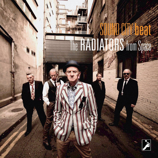 Image of Front Cover of 2xLP - VG/VG - THE RADIATORS FROM SPACE, Sound City Beat (Shite'n'Onions; SnOLP002, US 2013, Promo, Gatefold), Wispy hairline marks,  - 3716168C