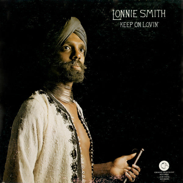 Image of Front Cover of LP - G/G+ - LONNIE SMITH, Keep On Lovin' (Groove Merchant; GM 3312, US 1976), Sleeve has glass tapes on upper and lower seams, vinyl has light marks and plays VG.,  - 3746206S