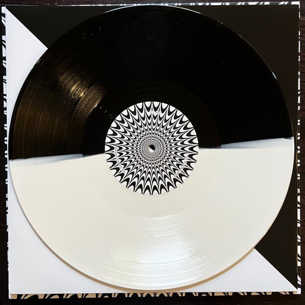 Image of Back Cover of 3xLP - EX/EX - JAMIE XX, In Waves (Young; YO356LPX, Worldwide 2024, Clear Plastic Stickered Sleeve, 3 Inners, Black/White Split Vinyl), still sealed,  - 3746363S