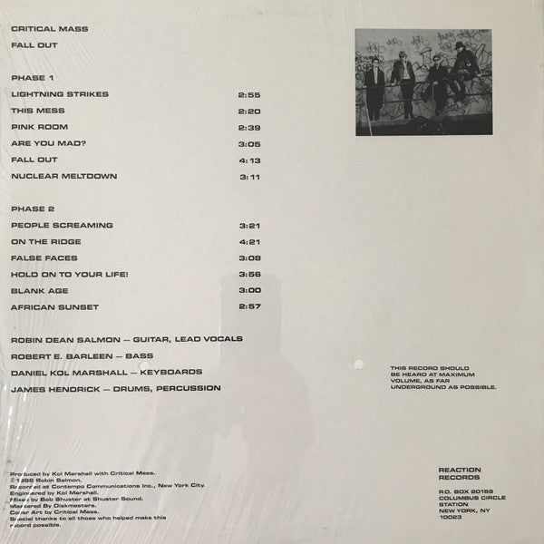 Image of Back Cover of LP - VG/VG - CRITICAL MASS, Fall Out (Reaction Records ; none, US 1986, Insert), Strong VG, Sleeve Creased,  - 3826151E