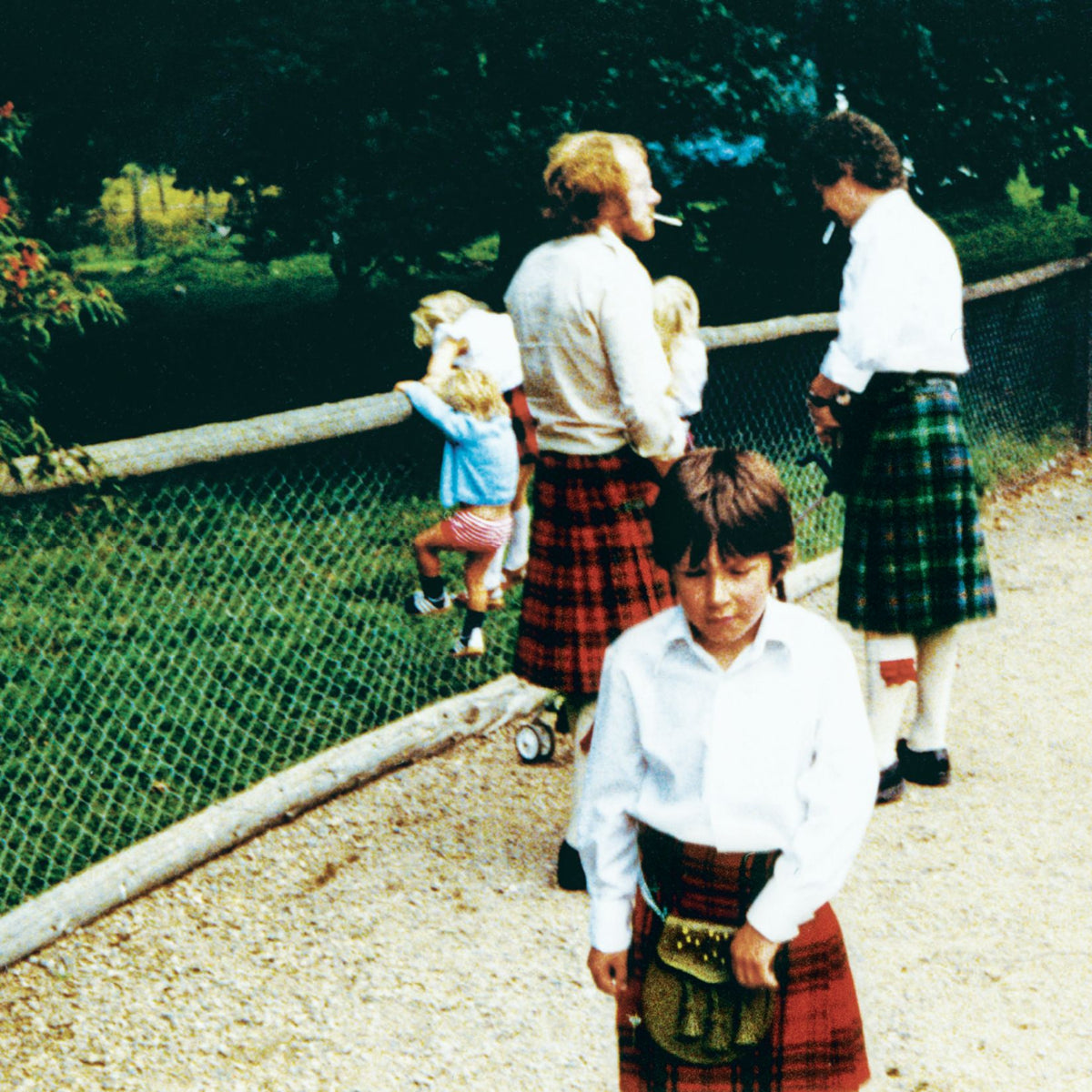 Image of Front Cover of LP - NEW/NEW - THE RADIO DEPT., Pet Grief (20th Anniversary Edition) (Just So!; JUSTSO003lp-V1, UK 2026), , 20th anniversary reissue of The Radio Dept.’s second album, originally released in 2006. Pet Grief saw the band move towards a cleaner strain of 1980s-inspired pop, built from soft-focus synthesisers, programmed rhythms, piano, strings and shimmering guitars. - 9416397C