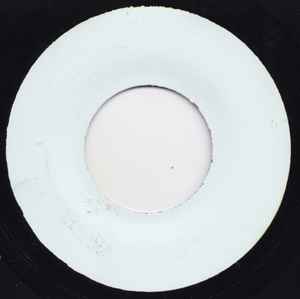 Image of Back Cover of 7" - /VG - FREDDIE MCKAY, Mop & Cry (Emmanuel Music; EM022, UK 1999 Reissue), Light marks only.,  - 3926235E