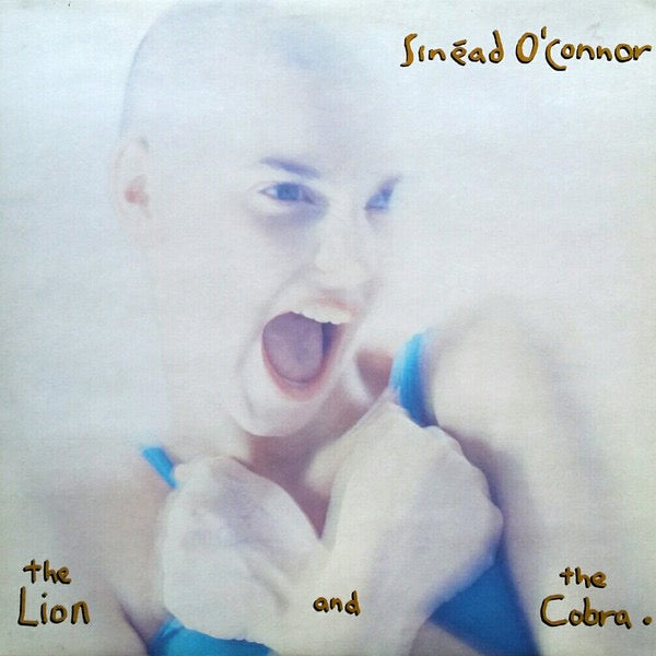 Image of Front Cover of LP - VG/VG - SIN AD O'CONNOR, The Lion And The Cobra (Chrysalis; chen 7, Netherlands 1988, Inner, Black ensign labels), Hairlines only.  Inner slightly mildewed. ,  - 3926347E