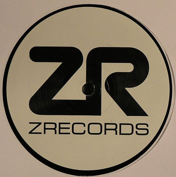Image of Back Cover of 12" - /VG - JOEY NEGRO, Make A Move On Me (Z Records; ZEDD12075, UK 2005), Light marks only, A1	Make A Move On Me (Joey Negro Club Mix)A2	Make A Move On Me (Chorus-apella)B1	Make A Move On Me (Joey Negro Old School Dub)B2	Make A Move On Me (Full Acapella) - 3926185E
