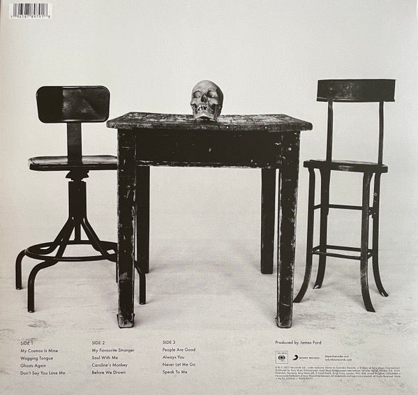 Image of Back Cover of 2xLP - VG+/VG - DEPECHE MODE, Memento Mori (Columbia; 19658789791, Europe 2023, Embossed Tri-Fold Sleeve, 2 Inners, Poster, Translucent Red Vinyl. Etched), ,  - 4016162C