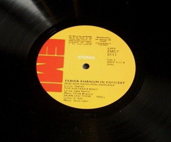 Image of Label Cover of LP - VG+/VG - FARIDA KHANUM, Farida Khanum In Concert (EMI; EMCP-5111, Pakistan 1978, Laminated Sleeve), Large Surface Marks On Side A Which Do Not Sound,  - 4026202E