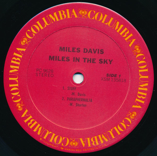 Image of Label Cover of LP - VG+/VG+ - MILES DAVIS, Miles In The Sky (Columbia; PC 9628, US Reissue), ,  - 4026276E