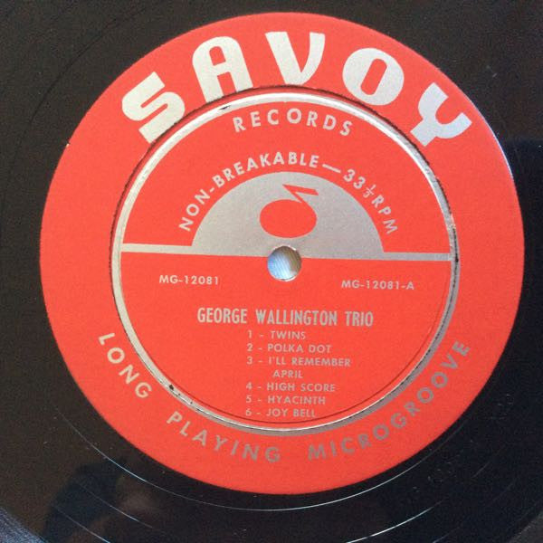 Image of Label Cover of LP - VG/VG - THE GEORGE WALLINGTON TRIO, The George Wallington Trio (Savoy Records; MG-12081, US 1956, Pasteback Sleeve), Hairlines and surface marks. Seam splits at corners, sticker damage on back of sleeve, light stains and writing to back of sleeve, tear to pasteback at bottom edge.,  - 4046184S