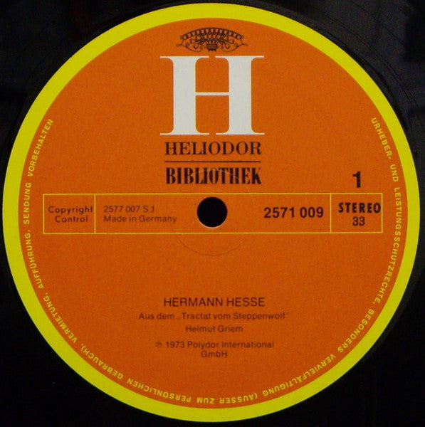 Image of Label Cover of LP - VG/VG - HERMANN HESSE, HELMUT GRIEM, GERT WESTPHAL, Tractat Vom Steppenwolf (Heliodor Bibliothek; 2571 009, Germany 1973, Laminated Sleeve), Strong VG, hairlines. Light edge wear, laminate creasing, small seam splitting to bottom right corner.,  - 4026352E