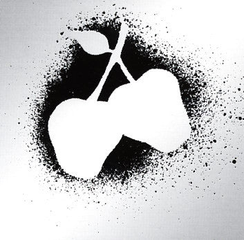 Image of Front Cover of LP - VG+/VG+ - SILVER APPLES, Silver Apples (Phoenix Records; ASHLP3003, UK 2007, Metallic Sleeve, Limited Edition of 1000.  Numbered. 180g vinyl. Unofficial), No.39,  - 4126019E
