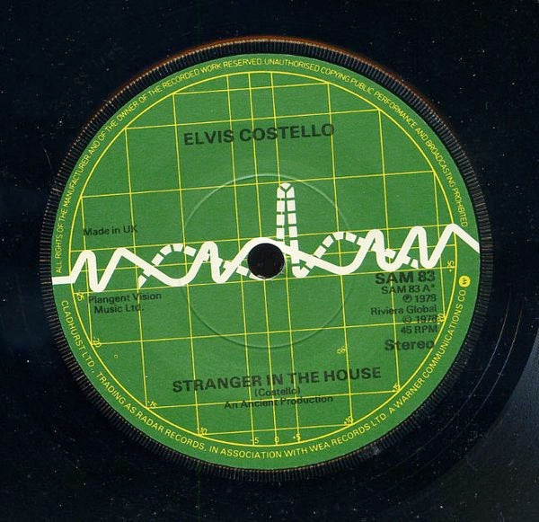 Image of Label Cover of LP - VG/G+ - ELVIS COSTELLO, This Year's Model (Radar Records; RAD 3, UK 1978, Offset Sleeve, Inner, NO 7", Porky/EG only in matrix (NO "Special Prize...")), Hairlines & light scratches, edge wear, sticker mark,  - 4146020S