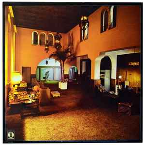 Image of Back Cover of LP - VG/G+ - EAGLES, Hotel California (Asylum Records; K53051, UK 1976, Gatefold, Inner, Poster, Labels: 7E, BackCover 6E, UK Pressing made in Germany), Light scratches, edge & ring wear, seam splist in Inner, very good Poster,  - 4146177S