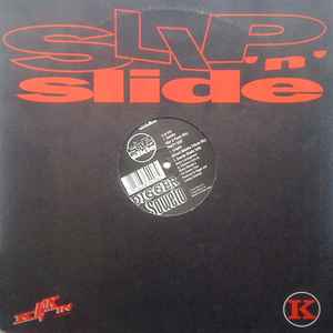 Image of Front Cover of 12" - VG/VG - DIGGER, Soweto (Kickin Records; KICK 39, UK 1993, Company Sleeve), strong VG. original company sleeve - sticker top right and centre,  - 4246505S