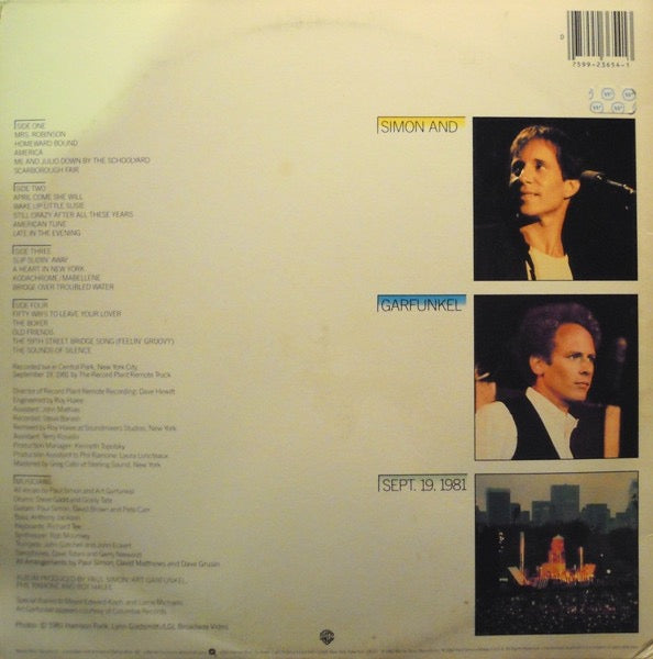 Image of Back Cover of 2xLP - G+/G+ - SIMON & GARFUNKEL, The Concert In Central Park (Warner Bros. Records; 2BSK 3654, US 1982, Gatefold, Booklet, Winchester pressing), Creasing, ring and edge wear. Some wear to labels.  ,  - 4326367E