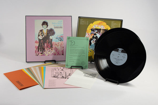 Image of Label Cover of 2xLP - VG+/VG+ - DONOVAN, A Gift from a Flower to a Garden (The state51 Conspiracy; CON20000 LP, UK 2023 Reissue, Box Set in stickered resealable plastic cover, Booklet, SIGNED by Donovan, Ltd to 500, hand numbered, Mono), ,  - 4346312S