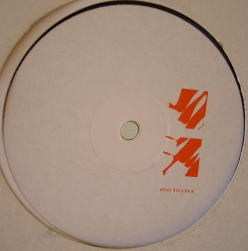 Image of Front Cover of 12" - /G+ - CONNECTIVE ZONE, Qwerty (Emoticon; emot 010, UK 2002), Extensively hairlined across both sides. Plays better than it looks., A1		Dude	6:44A2		Seed	5:36B1		Qwerty	6:01B2		Sea Breeza	7:09 - 4316761C