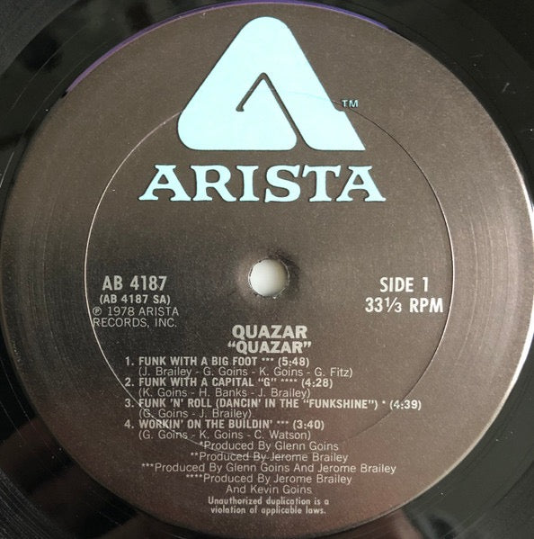 Image of Label Cover of LP - VG/VG - QUAZAR, Quazar (Arista; AB 4187, US 1978, Inner), Wear to top seam. Split to inner. Disc has light marks only!,  - 4416054C