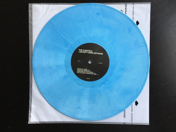 Image of Label Cover of 2xLP - VG/EX - THE CLIENTELE, I Am Not There Anymore (Merge Records; MRG807, UK, Europe & US 2023, Gatefold, Light Blue Marbled Vinyl), Heavy Corner Bump,  - 4326436E
