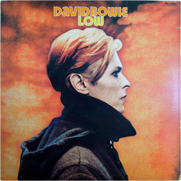 Image of Front Cover of LP - VG+/VG+ - DAVID BOWIE, Low (RCA Victor; PL 12030, Italy 1977), Italian Import Stamp On Label,  - 4446193S