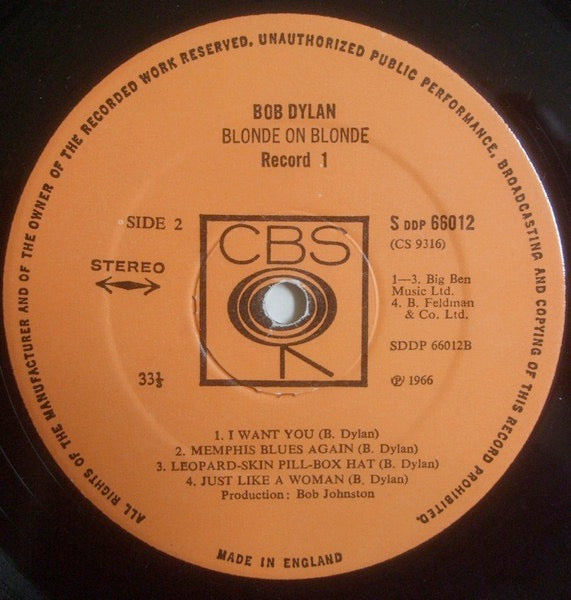 Image of Label Cover of 2xLP - VG/VG+ - BOB DYLAN, Blonde on Blonde (CBS Smooth Orange (33 1/3 On Label); 66012, UK 1974 Reissue, Laminated Gatefold, No Flipback, Stereo 2nd Issue w/9 Photos, B2: "Stuck In Mobile With Thee" on sleeve. "Memphis Blues Again" on label. "Bob Dylan" above "Blonde On Blonde" and 'Record 1' / 'Record 2' on the record labels.), Strong VG cover with minor edge wear., Sleeve:No 'Stereo' logo on front and no logos on back.66012 on spine and above CBS logo on frontInside gatefold 9 