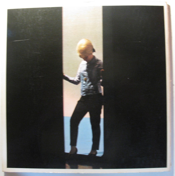 Image of Back Cover of LP - VG/VG+ - DUSTY SPRINGFIELD, Ev'rything's Coming Up (Philips; RBL1002, UK 1965, Gatefold, Booklet, Mono. 632340 Runouts), Light shelf wear, small split to bottom of spine. Mottling inside gatefold, old shop sticker on label.,  - 2216038C