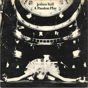 Image of Front Cover of 0145157S: LP - JETHRO TULL, Passion Play (Chrysalis Green ; CHR 1040, UK 1973, Gatefold, Booklet)   VG/VG